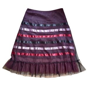 Betsey Johnson 90s/Y2K A-Line Mesh Tulle Skirt with Ribbon Stripes